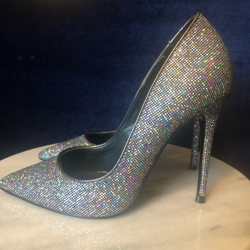 STEVE MADDEN Glitter Pumps - WORN ONCE!